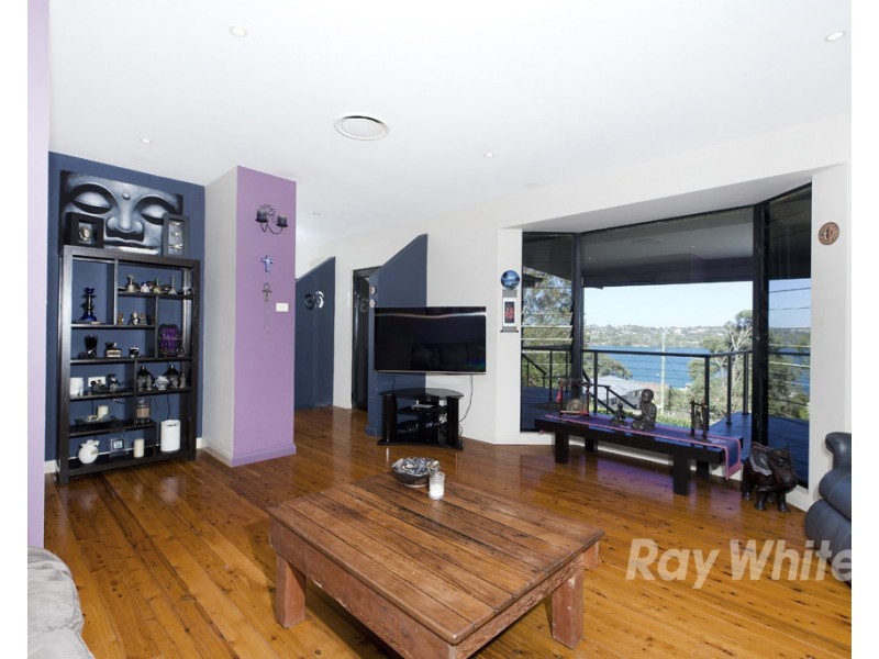 84 Coal Point Road, Coal Point NSW 2283