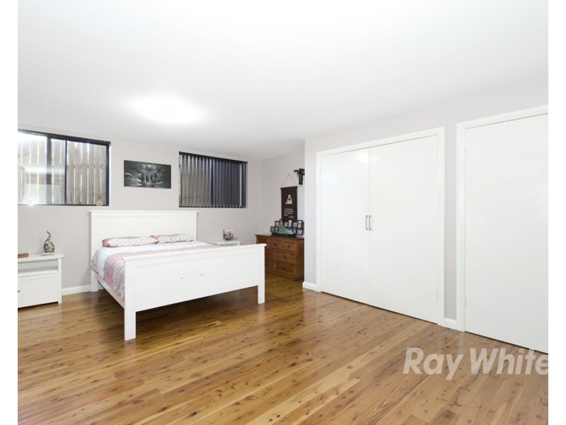 84 Coal Point Road, Coal Point NSW 2283