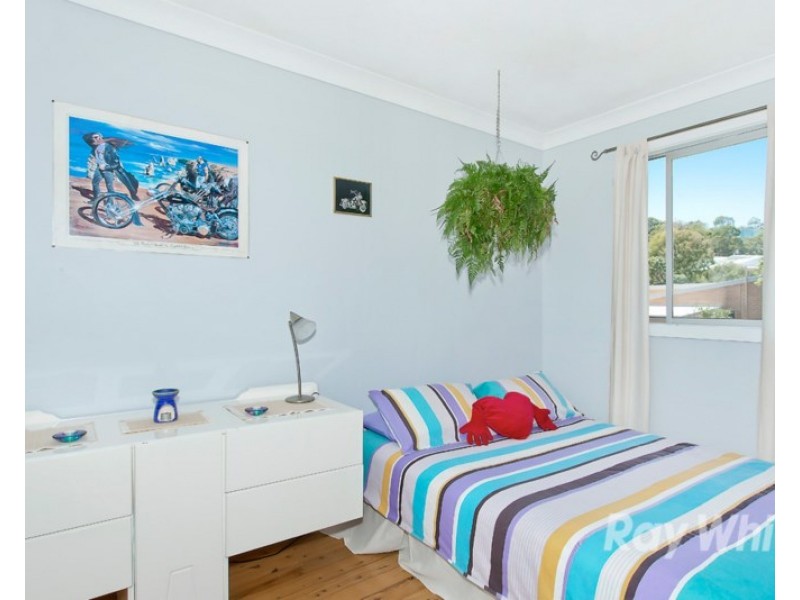 90 Sealand Road, Fishing Point NSW 2283