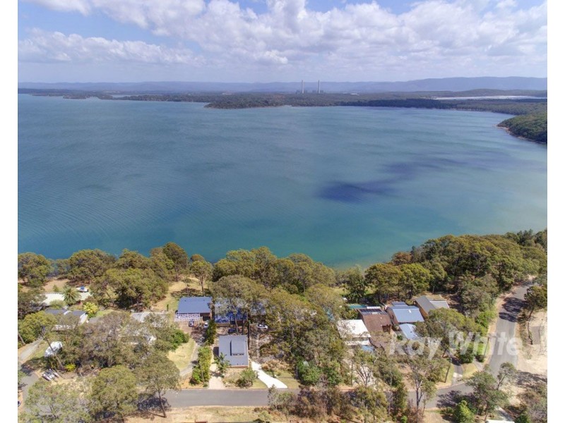 11 Goonda Promenade, Wangi Wangi NSW 2267