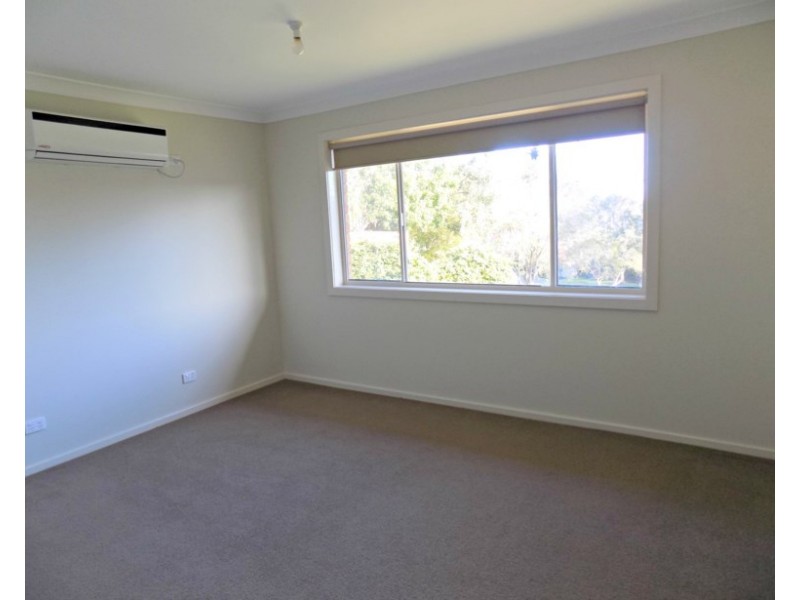 21 Hampstead Way, Rathmines NSW 2283