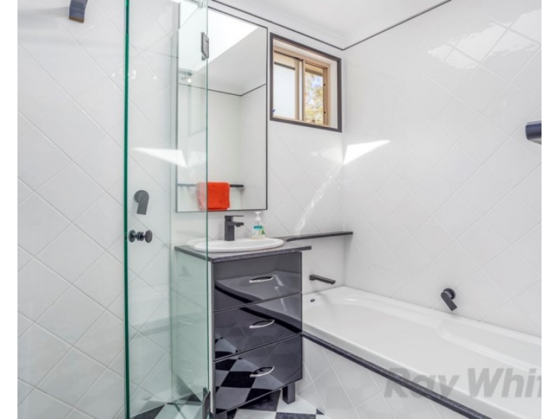 37 Pangela Street, Buttaba NSW 2283