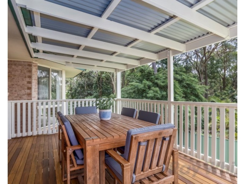 22 Wyera Crescent, Carey Bay NSW 2283