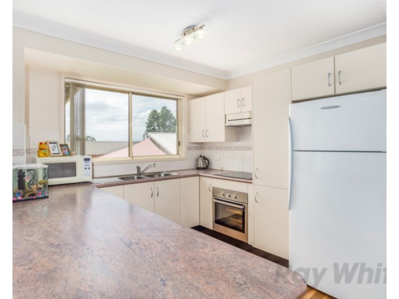22 Wyera Crescent, Carey Bay NSW 2283