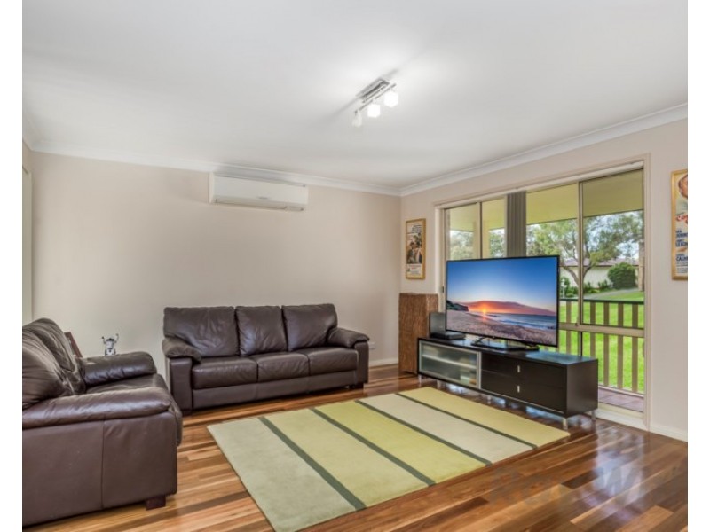 22 Wyera Crescent, Carey Bay NSW 2283