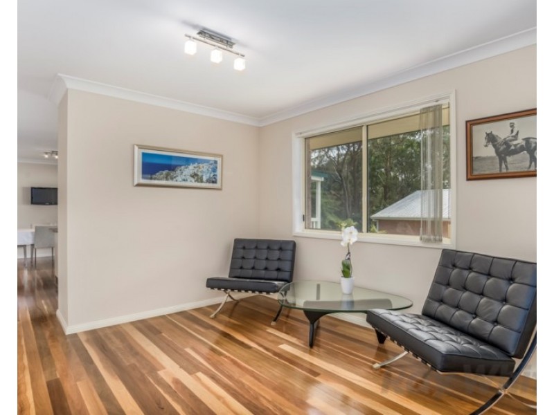 22 Wyera Crescent, Carey Bay NSW 2283
