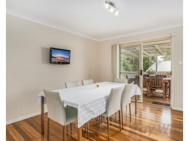 22 Wyera Crescent, Carey Bay NSW 2283