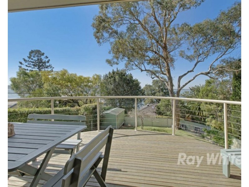 190 Skye Point Road, Coal Point NSW 2283