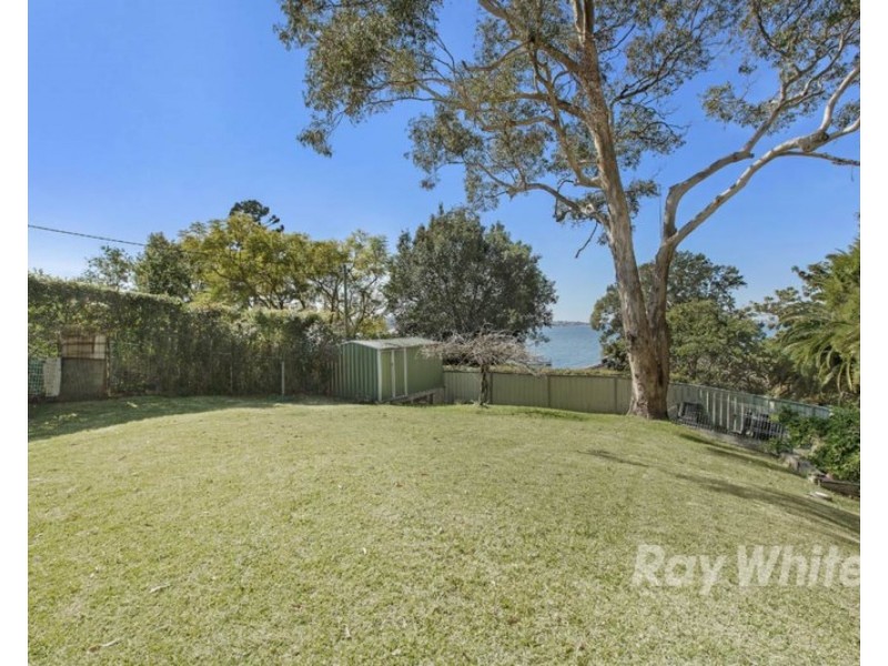 190 Skye Point Road, Coal Point NSW 2283