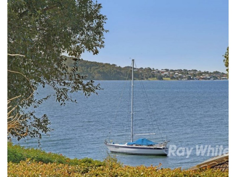 190 Skye Point Road, Coal Point NSW 2283