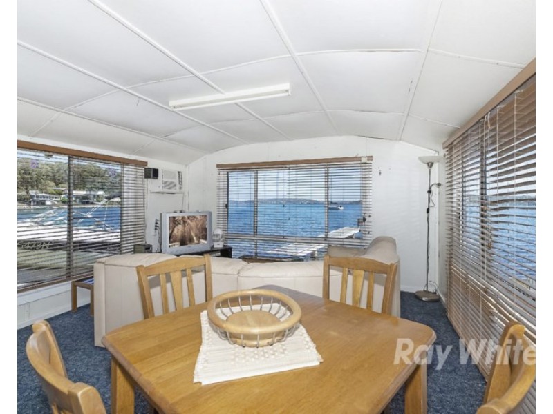 145 Coal Point Road, Coal Point NSW 2283