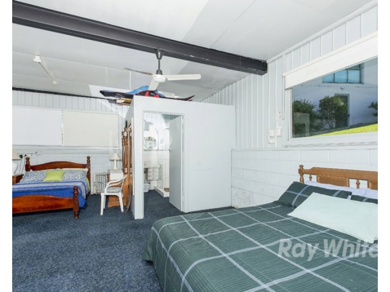 145 Coal Point Road, Coal Point NSW 2283