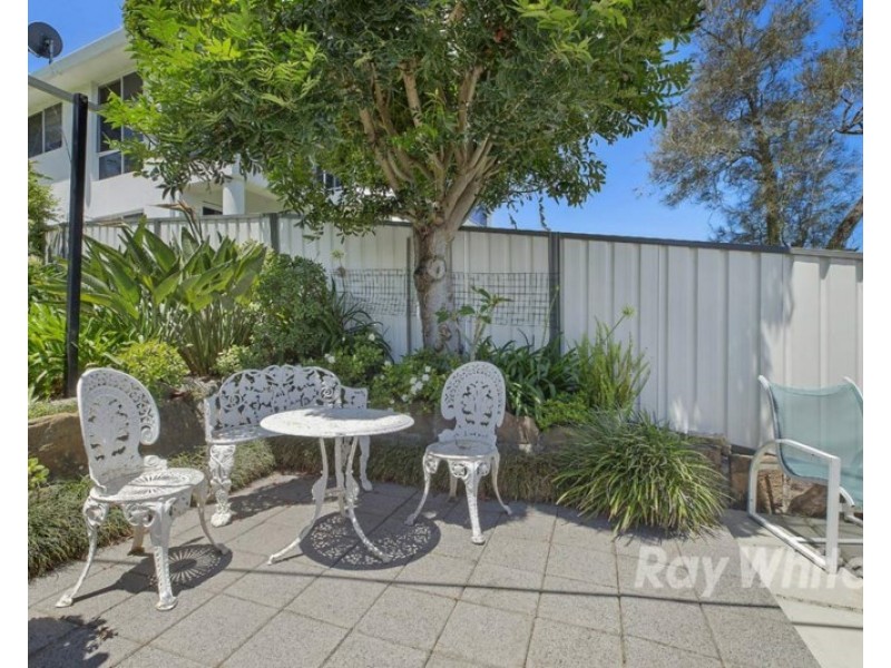 145 Coal Point Road, Coal Point NSW 2283