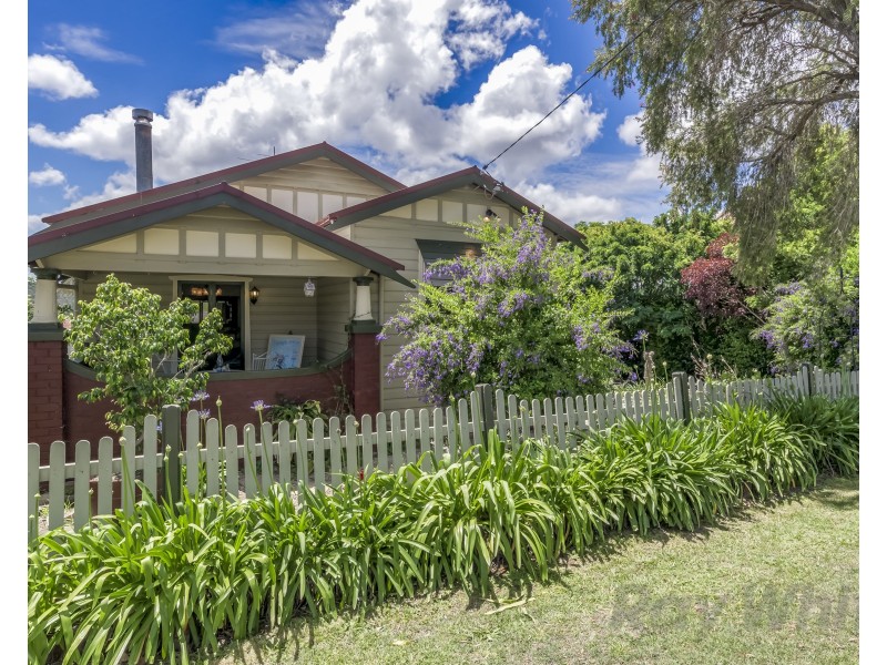 15 Rens Street, Booragul NSW 2284