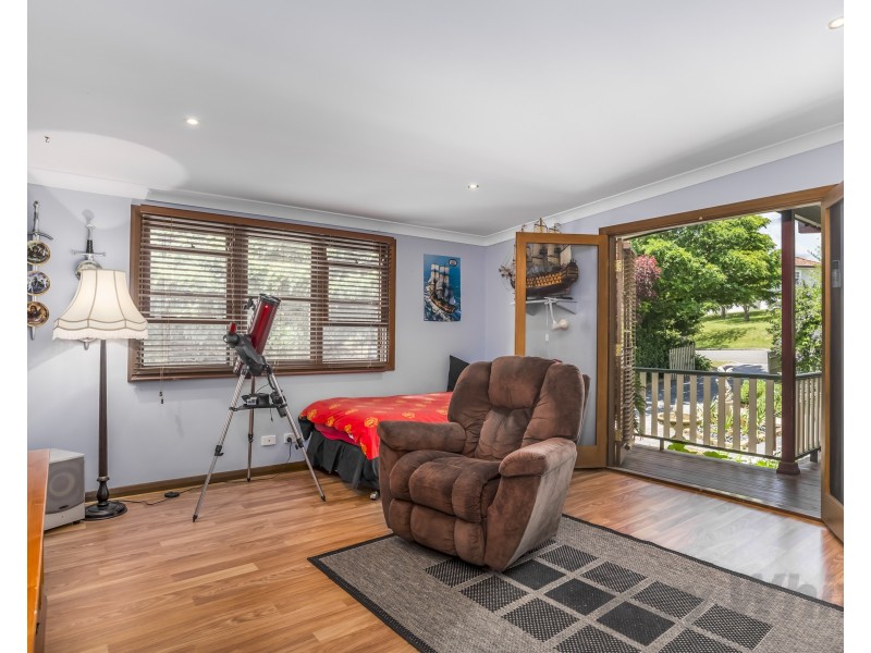 15 Rens Street, Booragul NSW 2284