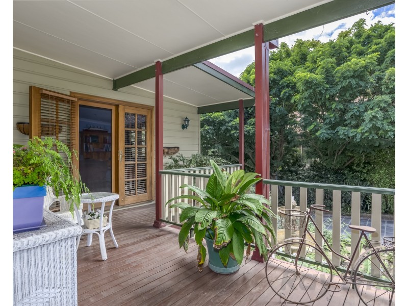 15 Rens Street, Booragul NSW 2284