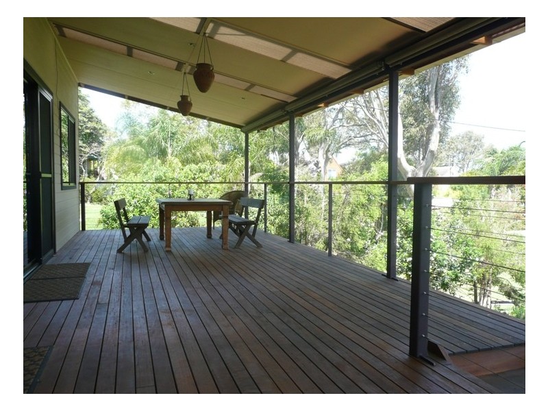 273 Coal Point Road, Coal Point NSW 2283