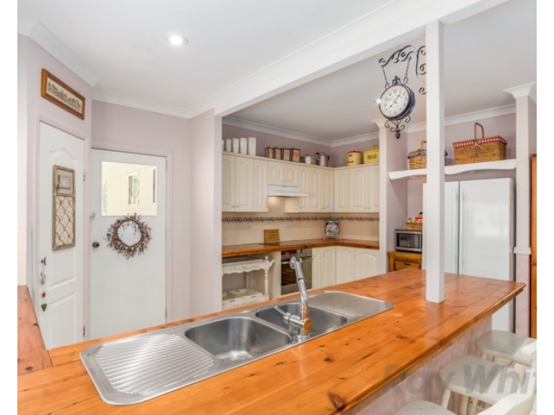 34 Wyong Street, Awaba NSW 2283