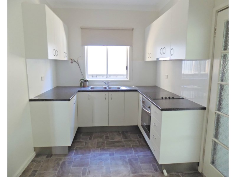 6 North Parade, Blackalls Park NSW 2283