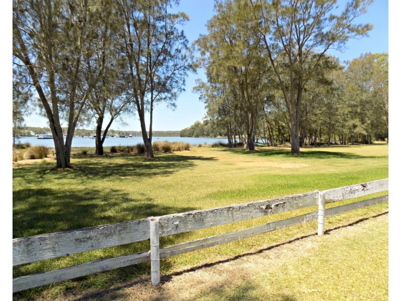 6 North Parade, Blackalls Park NSW 2283