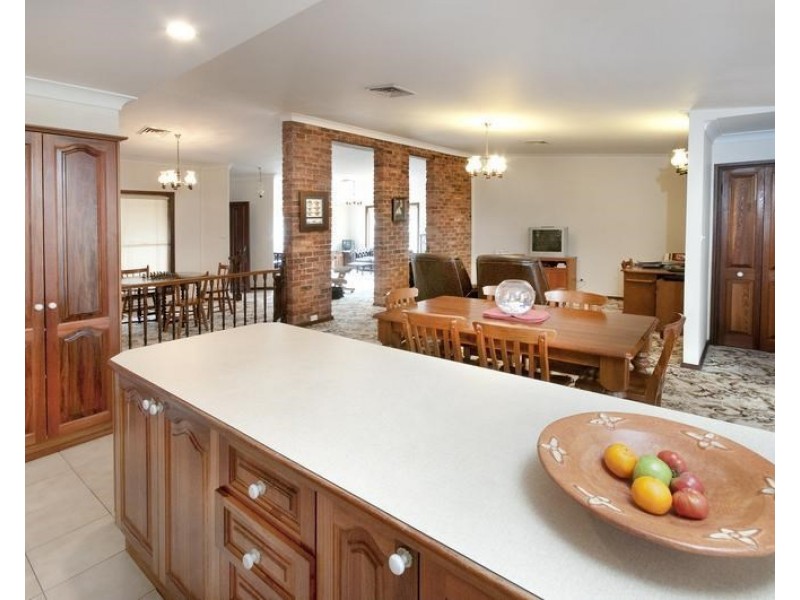 55 Skye Point Road, Coal Point NSW 2283