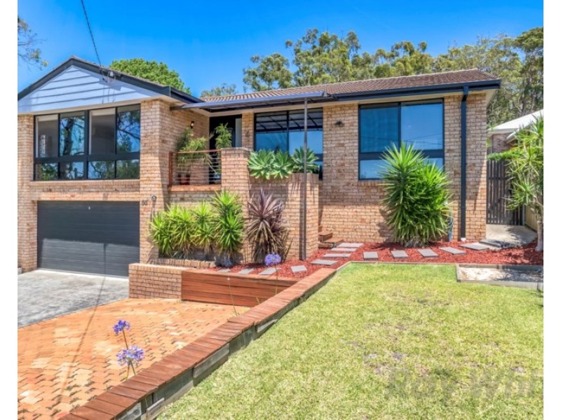 66 Fishing Point Road, Fishing Point NSW 2283
