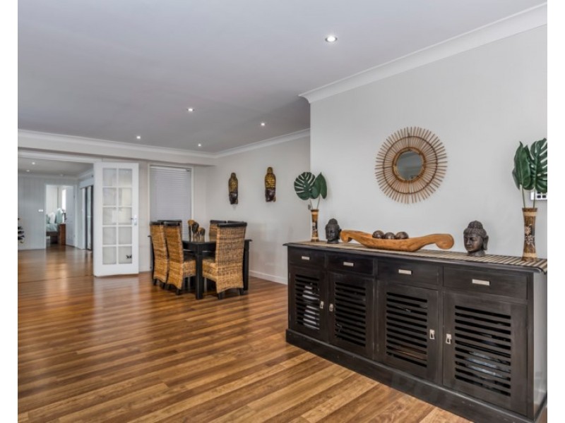 66 Fishing Point Road, Fishing Point NSW 2283