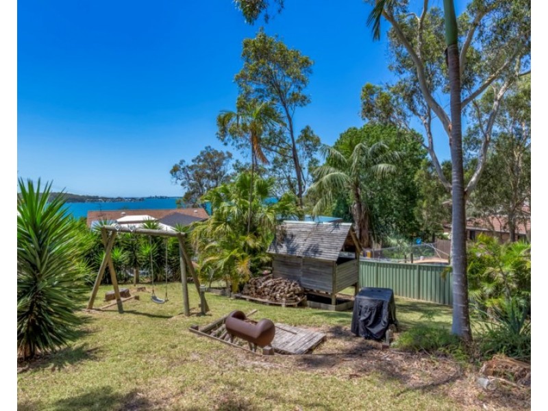66 Fishing Point Road, Fishing Point NSW 2283