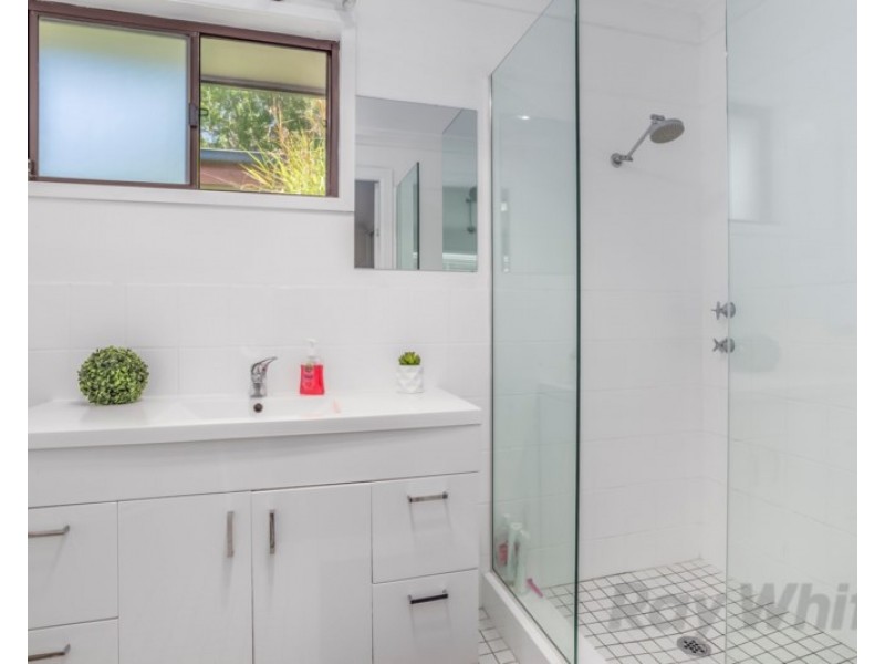 66 Fishing Point Road, Fishing Point NSW 2283