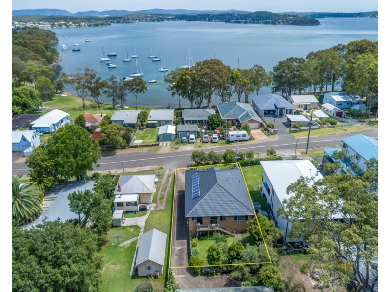98A Watkins Road, Wangi Wangi NSW 2267