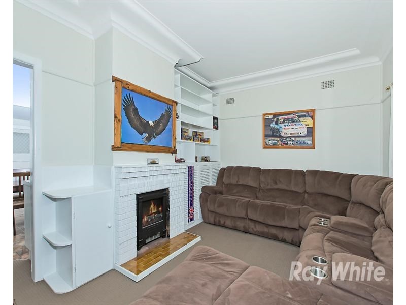 8 Northview Street, Rathmines NSW 2283