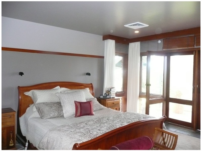 23 Rodgers Street, Teralba NSW 2284
