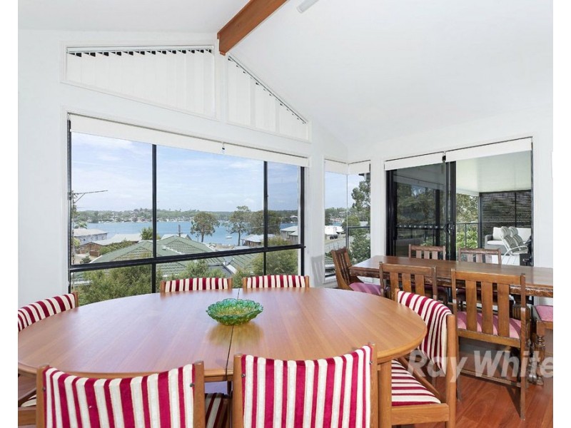 38 Alkrington Avenue, Fishing Point NSW 2283