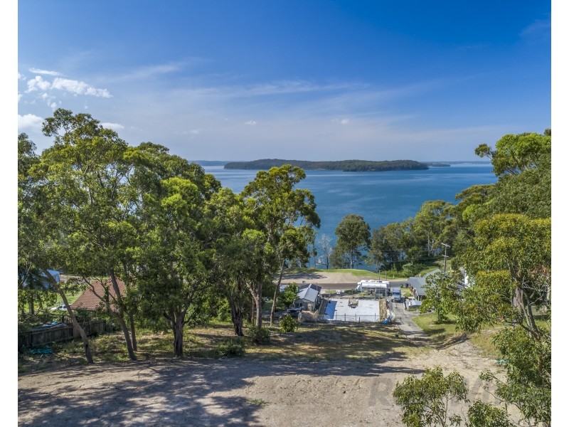 135b Dobell Drive, Wangi Wangi NSW 2267