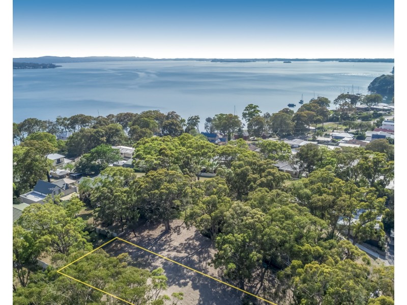 135b Dobell Drive, Wangi Wangi NSW 2267
