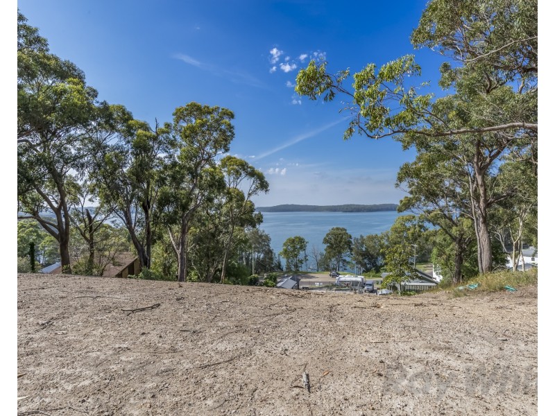 135b Dobell Drive, Wangi Wangi NSW 2267