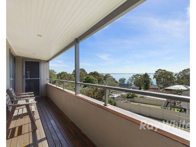 178 Watkins Road, Wangi Wangi NSW 2267