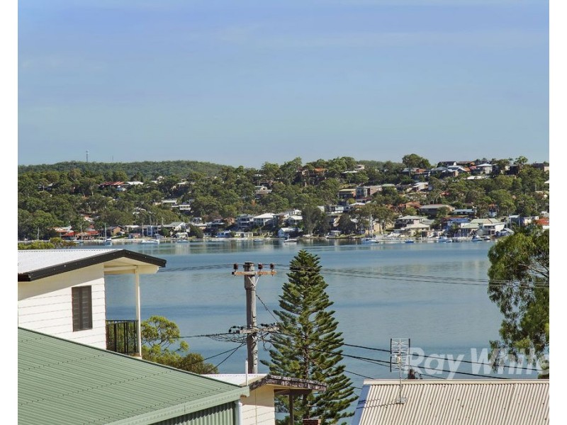 178 Watkins Road, Wangi Wangi NSW 2267