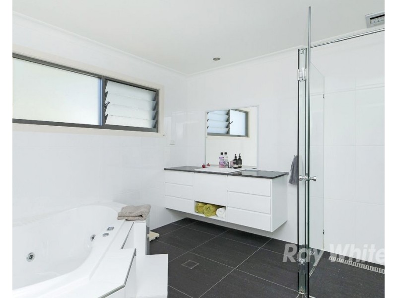 178 Watkins Road, Wangi Wangi NSW 2267