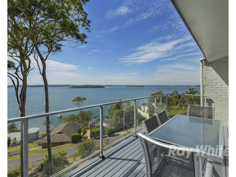 9 Goonda Promenade, Wangi Wangi NSW 2267