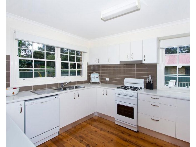93 Excelsior Parade, Carey Bay NSW 2283