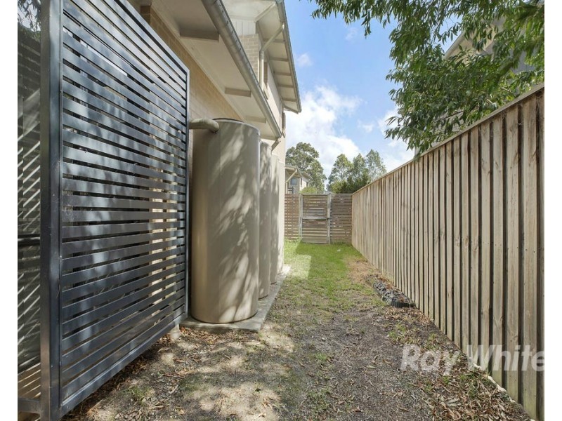 33 Kestrel Circuit, Shortland NSW 2307