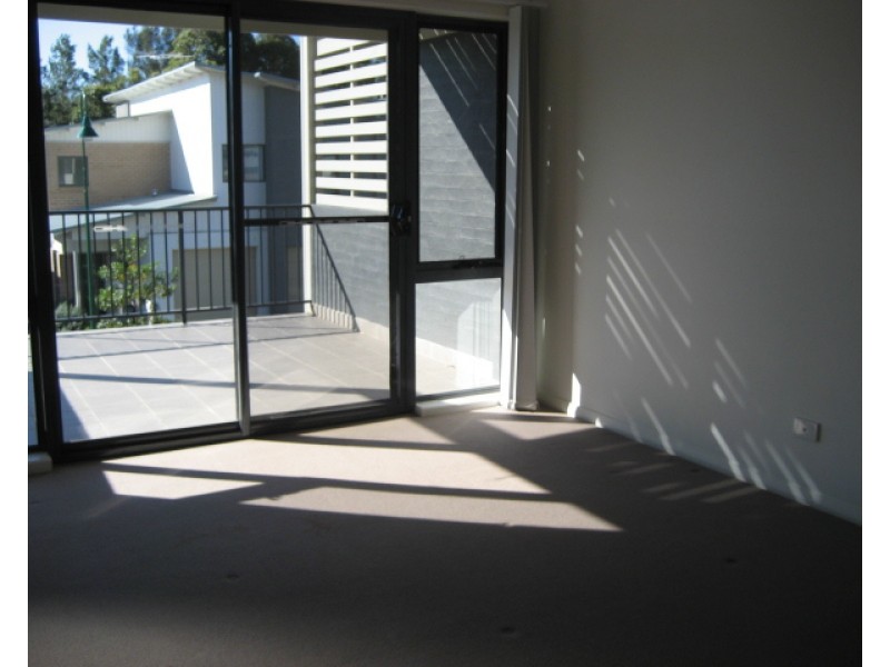 26 Kestrel Circuit, Shortland NSW 2307