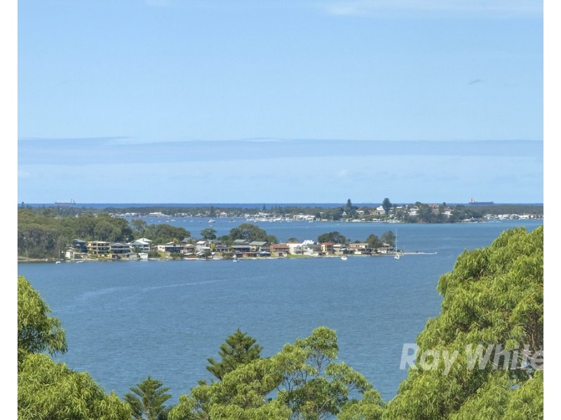 64 Harborne Avenue, Rathmines NSW 2283