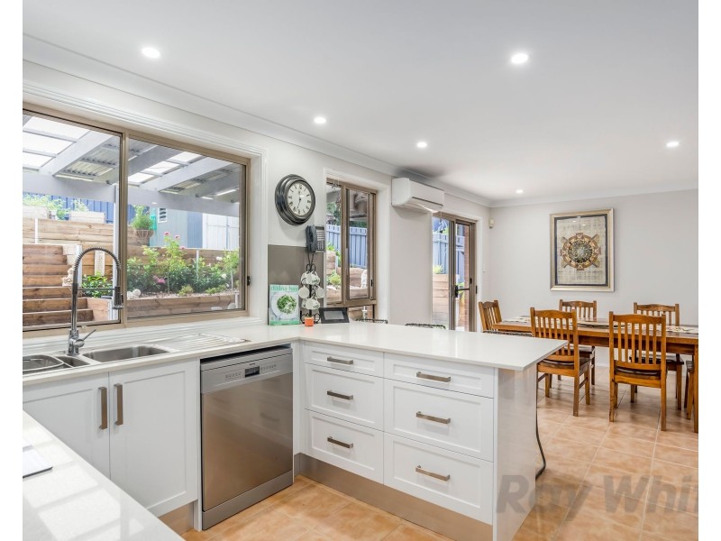 26 Roy Avenue, Bolton Point NSW 2283