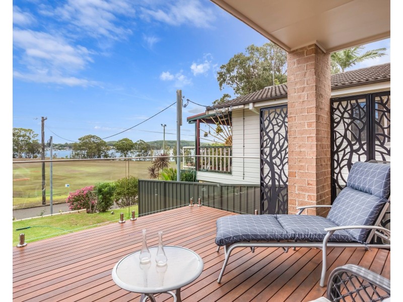 26 Roy Avenue, Bolton Point NSW 2283