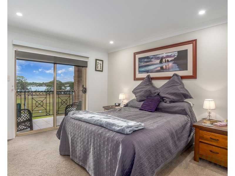 26 Roy Avenue, Bolton Point NSW 2283