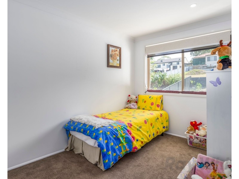 26 Roy Avenue, Bolton Point NSW 2283