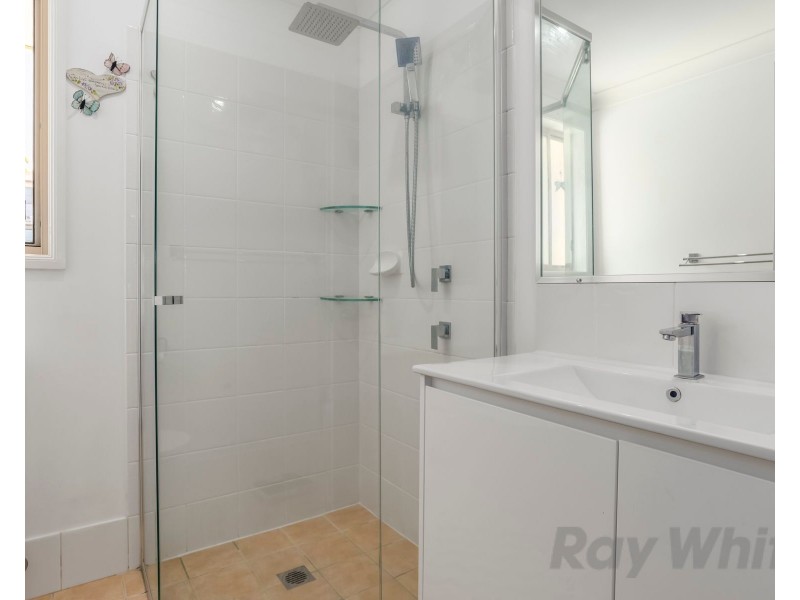 26 Roy Avenue, Bolton Point NSW 2283