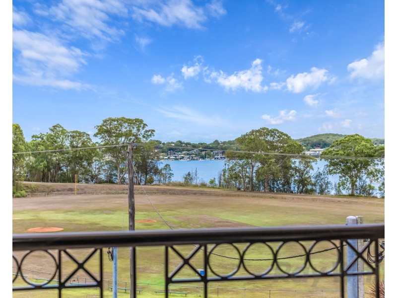 26 Roy Avenue, Bolton Point NSW 2283